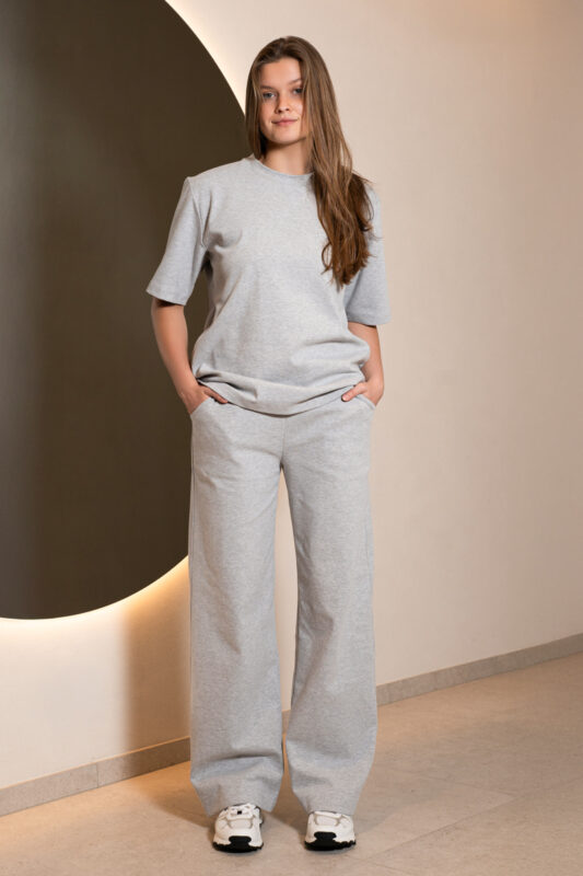 WOMEN’S TROUSERS