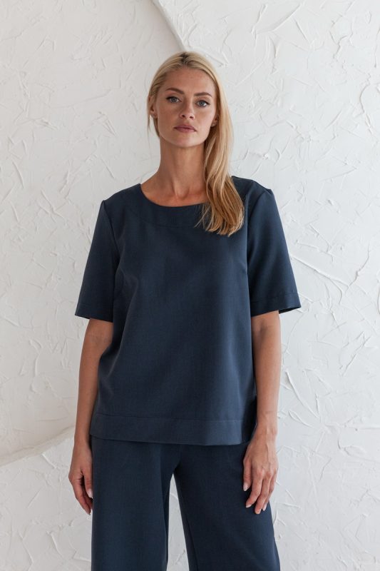 Women’s shirt