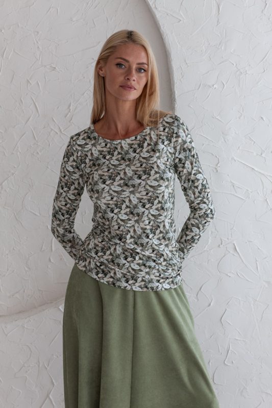 Women’s shirt
