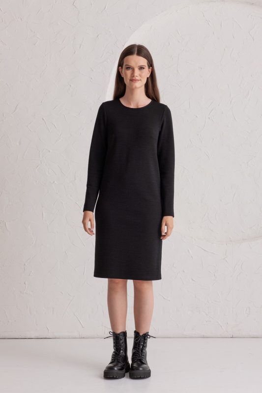 WOMEN’S WOOLEN DRESS