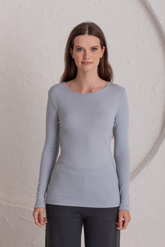 MOTERIŠKA PALAIDINĖ 100% MERINO VILNA